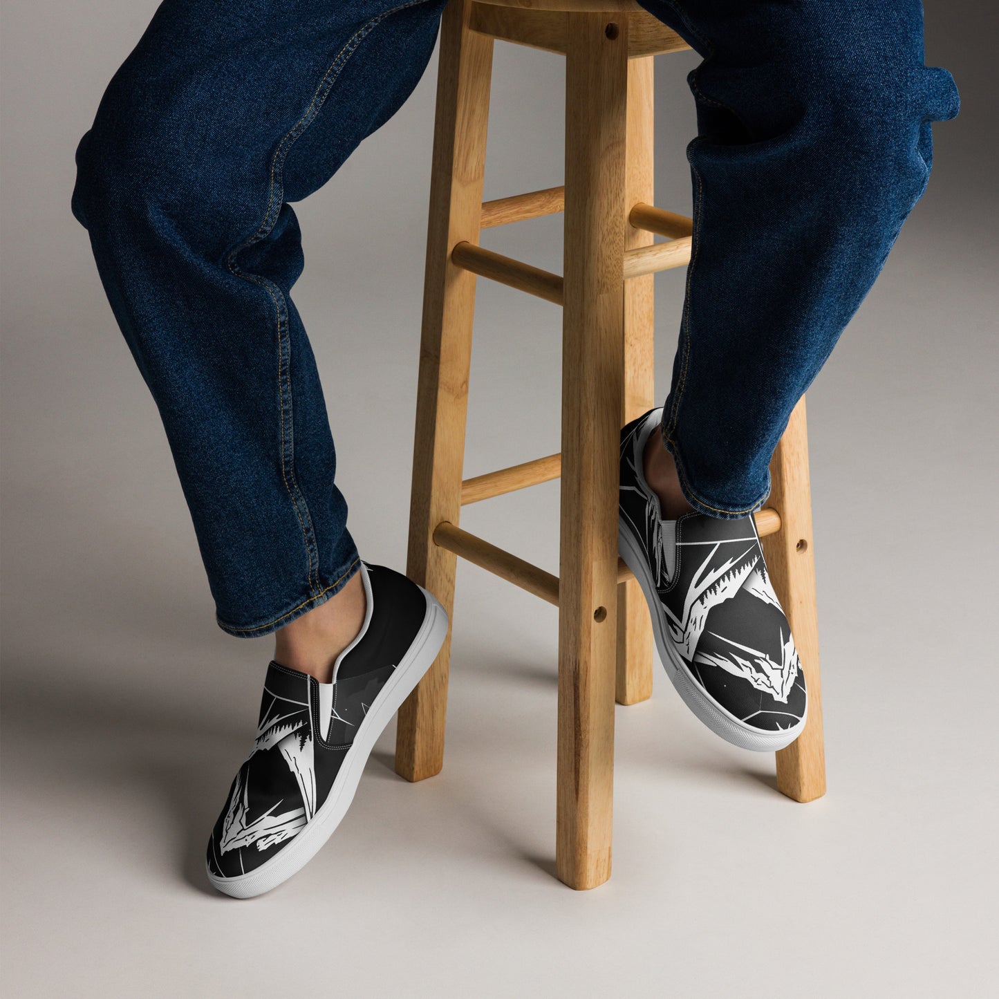 Men’s Slip-on Canvas Shoes